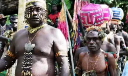 Papua Yeni Gine'de kabileler çatıştı: 26 ölü
