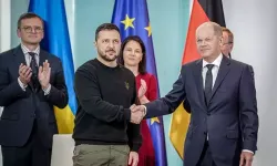 Almanya, Ukrayna'ya 10 yıl daha askeri ve ekonomik destek sağlayacak
