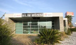 Ege'nin ilk bilim müzesi: Karşıyaka Bilim Müzesi'ne nasıl gidilir?