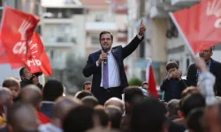 Deniz Yücel: İzmirlinin tavrı net, AKP'ye oy yok!