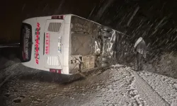 Bingöl Karlıova’da feci kaza: 18 yolcu yaralandı
