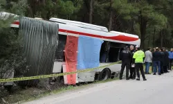 İzmir'de ESHOT otobüsü kaza yaptı: 1 ölü, 3 yaralı