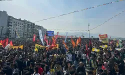 İzmir'de Nevruz mitingi: Gözaltı sayısı 35'e çıktı