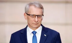 Bulgaristan Başbakanı Nikoyay Denkov istifa etti
