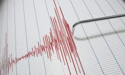 İzmir'de deprem oldu