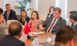 Başkan Tugay, Çinli yatırımcıları İzmir’e davet etti