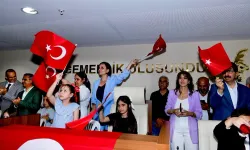 Karabağlar’da yarınların meclisi bugün kuruldu: Başkan Kınay'dan çocuklara söz