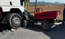 Manisa'da ölümlü kaza: ATV ile kamyon çarpıştı