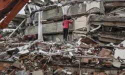 Maraş depremlerinde enkaz altında kalan çelik kasalar açıldı