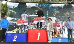 Maraton İzmir’de ödüller dağıtıldı
