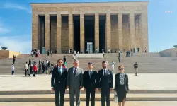 Marmaris Belediye Başkanı Ünlü, Anıtkabir'i ziyaret etti