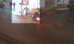 İzmir'de motosikletli kapkaççılar polisten kaçamadı