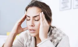 Tam bir işkence: Baş ağrısının sebepleri nelerdir? Baş ağrısına ne iyi gelir?