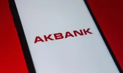Akbank'ta kriz: Mobil uygulaması açılmıyor
