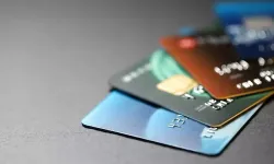 Bankacılık sektöründen kredi kartı uyarısı: Tüketim azaltılmalı