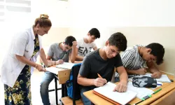 Çiğli Belediyesi öğrencilerin yanında: YKS ve LGS desteği verecek