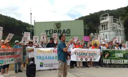 Aktivistler, Efemçukuru'na yürüdü: Madencilikle mücadele, savaşla mücadeledir!