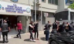İzmir'de gece kulübüne baskın: Polisler de tutuklandı
