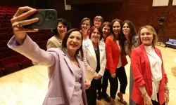 İzmir'in kadın başkanları soruları yanıtladı | Sengel: Birbirimizden feyz alacağız