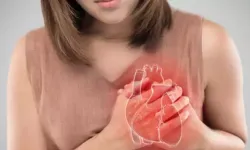 En çok kadınları etkiliyor: Kalbiniz ağrıyorsa, kalp krizi değil kırık kalp sendromu geçiriyor olabilirsiniz