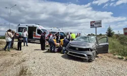 Yunanistanlılar Uşak'ta kaza yaptı: 1 ölü, 2 yaralı