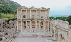 Efes Antik Kenti'nde çalışmalar başladı: Kentin kapısı gün yüzüne çıkarılacak