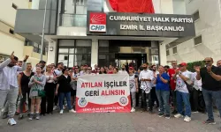 İşçiler bu kez de CHP’nin önünden uyardı: Bütün İzmir’i eylem alanına dönüştürürüz!