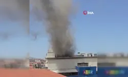 İzmir'de panik anları: Bir AVM'de yangın çıktı
