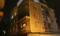 İzmir'de cinayet: Eşini öldürdü, intihar etti