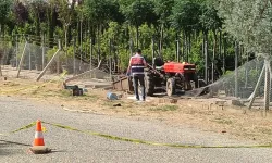 İzmir'de korkunç kaza: Traktörün altında kalan karı koca hayatını kaybetti