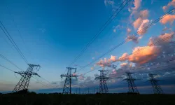 Bornova'da elektrik kesintisi: Elektrikler ne zaman gelecek?