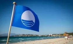 Arıtmada lider İzmir'de 64 plaj mavi bayraklı oldu