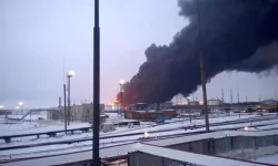 Rusya'da iki petrol rafinerisine dron saldırısı