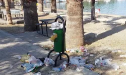 Muğla'nın ünlü sahilinin başı sorumsuz insanlarla dertte: Çöpten geçilmiyor