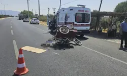 Aydın'da zincirleme kaza: Motosikletli ATV ile çarpıştı, kamyonun altına savrularak can verdi