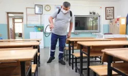 İzmir'de okullar dezenfekte ediliyor: Yeni sezona hazır olacaklar