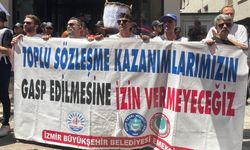 Büyükşehir emekçileri CHP İl Başkanlığı’na yürüdü: Emekçiler haklarından vazgeçmeyecek!
