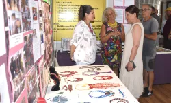 Foçalı kadınların el emeği göz nuru: Özel tasarım takı sergisi açıldı