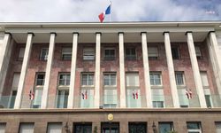 Fransa Büyükelçiliği'nden Fransız okulları açıklaması: Müzakereleri sürdüreceğiz