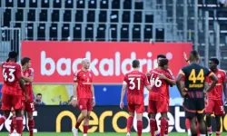 Galatasaray'da moraller bozuk: Hazırlık maçında 5 golle mağlup oldu