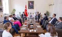 İzmir ile Kosova arasında turizm ve ticaret köprüsü kurulacak