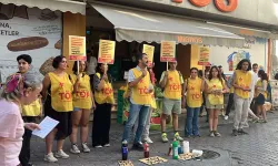 Toplumsal Özgürlük Partisi İzmir İl Örgütü'nden asgari ücrete zam eylemi