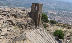İzmir'de zaferin Akropolis hali: Pergamon Antik Kenti