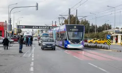 İzmir'in öteki yakasına müjde: Tramvay hatlarında aktarmasız ulaşım dönemi