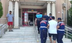 Aydın'da göçmen kaçakçılığı operasyonu: 99 düzensiz göçmen kurtarıldı