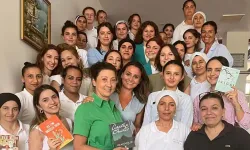 İzmir'de otel çalışanı kadınlar için kitap kulübü