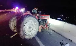 Manisa'da kamyon ve traktör çarpıştı: 1 kişi hayatını kaybetti