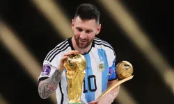 Rekorların adamı Messi: Kariyerinin 45. kupasını kaldırdı