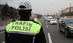 Bakan Yerlikaya paylaştı: Bir haftada yüz binlerce sürücüye ceza yağdı