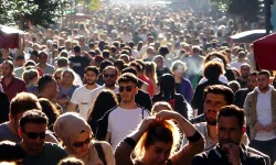 Türkiye'nin nüfus senaryosu açıklandı: Düşüş dikkat çekiyor